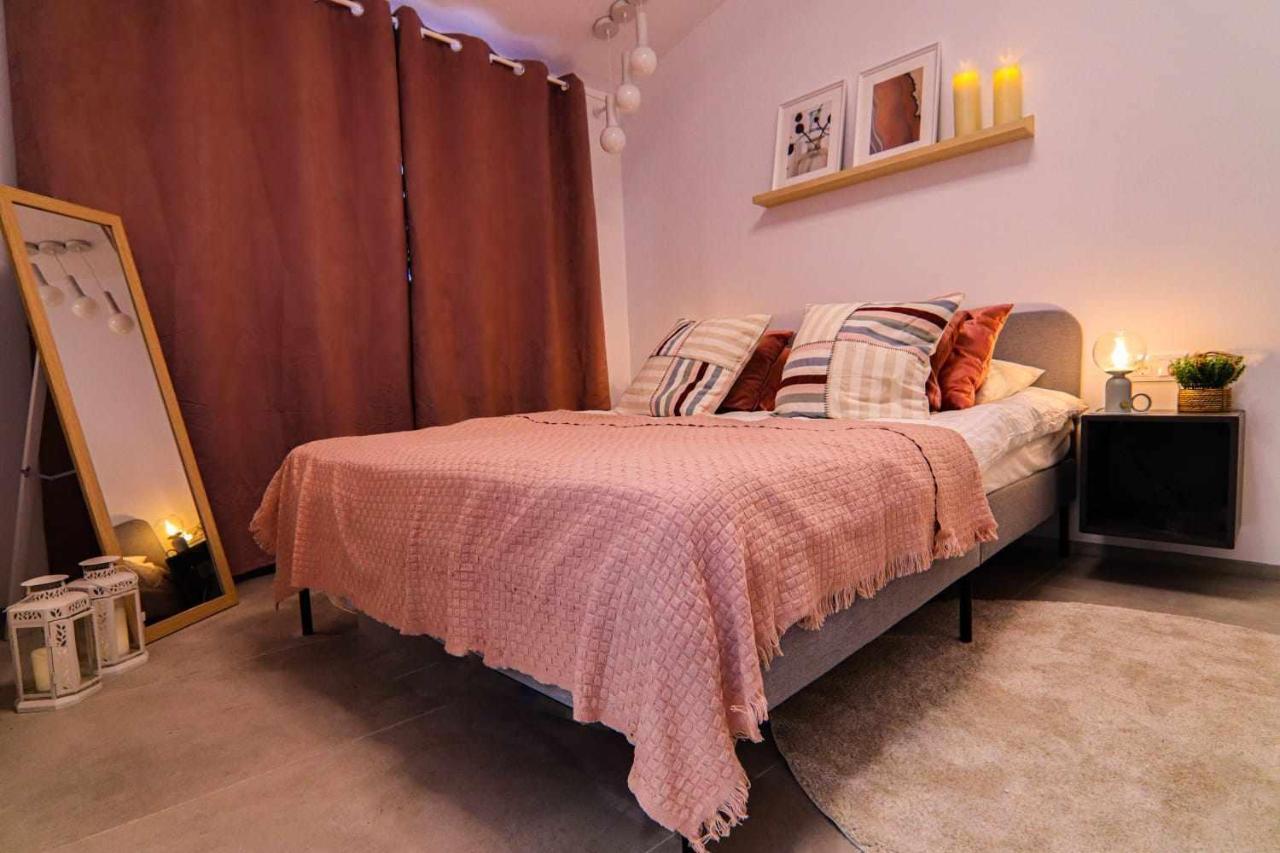 Opuncja Apartment *